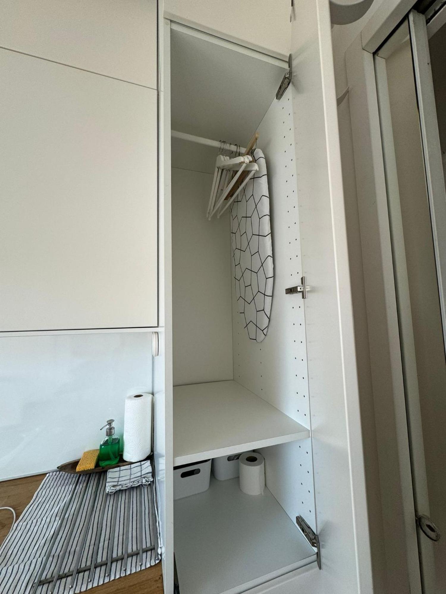 Apartment Coeur De Emplacement Exceptionnel Equipe Lumineux Calme Salle De Bains Place Maubert Ascenseur Climatisation